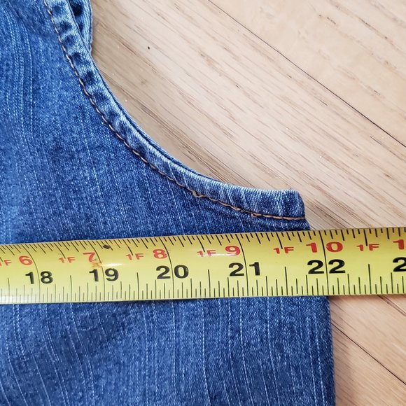 Alfred Dunner Women's Denim/Jean Vest With Embroidered & Beaded Accents Size 16P - Picture 12 of 15